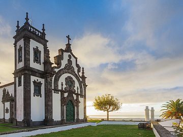 Zdjęcie kierunku: Ponta Delgada